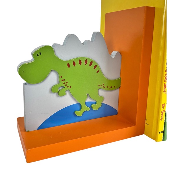 CREATIVE CONCEPTS For Kids ☆ T-Rex Dinosaur Wood Bookends - Picture 2 of 8